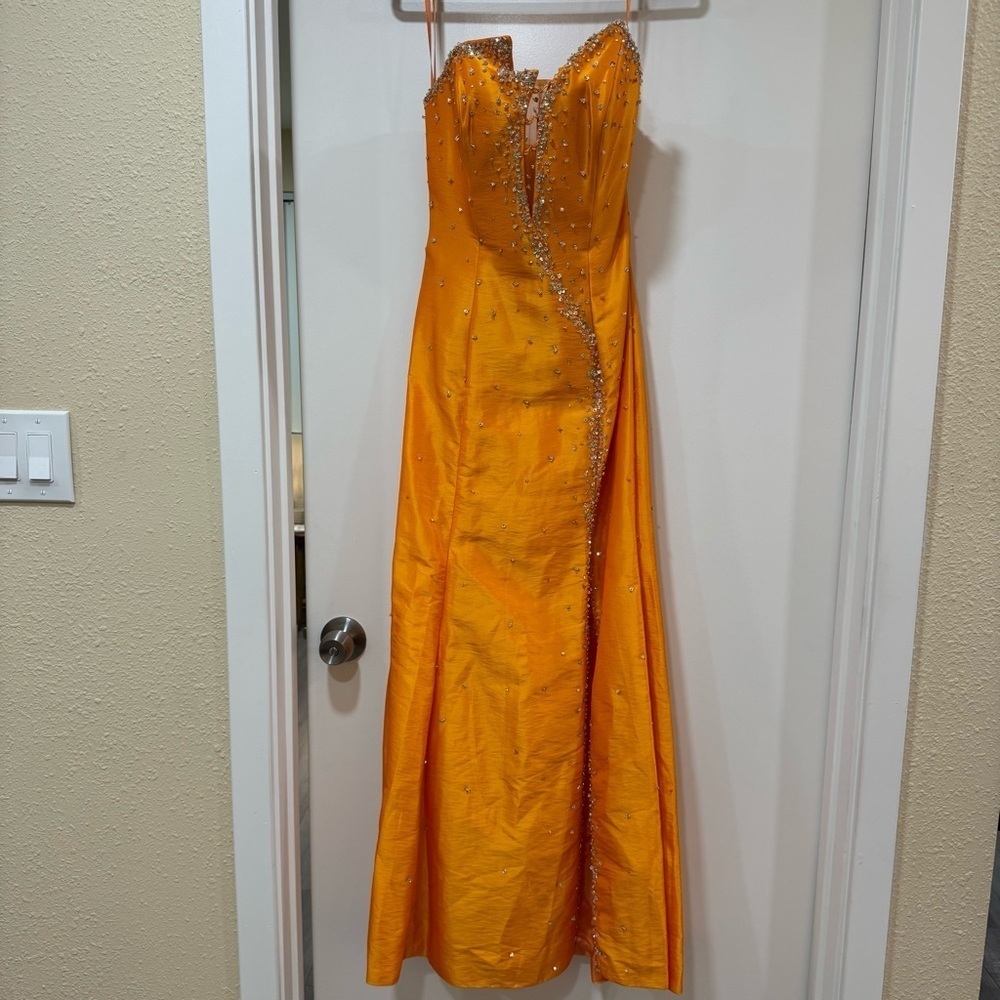 NWT Clarisse 2860 Orange Beaded Gown Prom Dress Strapless Size 6 Formal $500